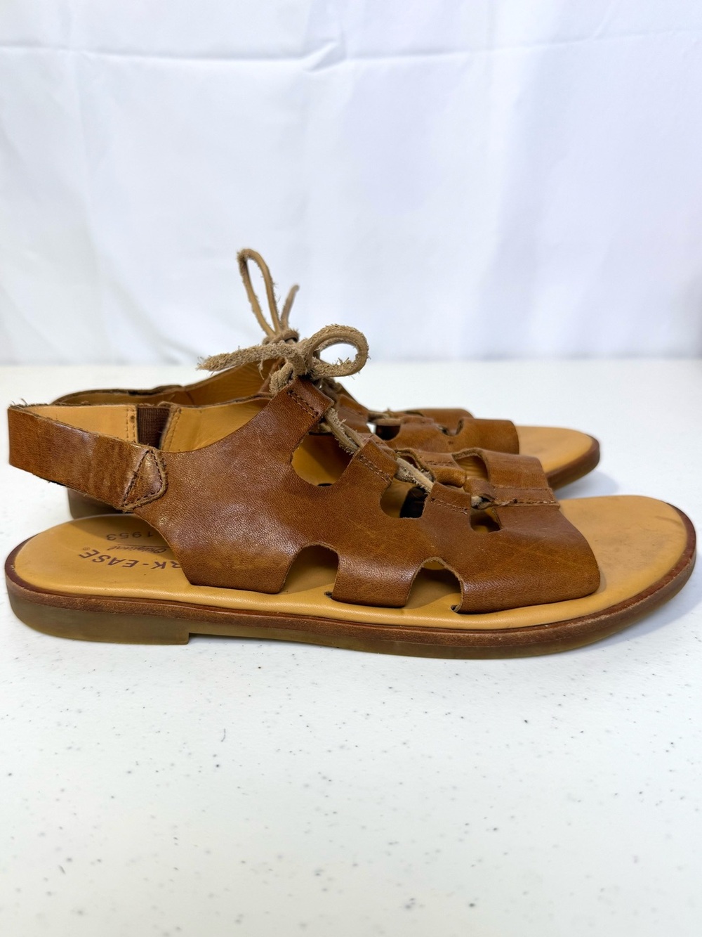 Kork-Ease Brown Leather Lace Up Gladiator Sandals 8M Boho Strappy Flat